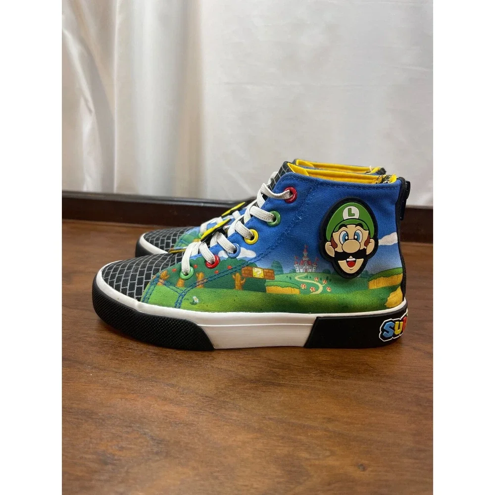 Ground Up Super Mario Kid's Size 2 Casual Shoes Back Zip Sneakers Hightop Clean